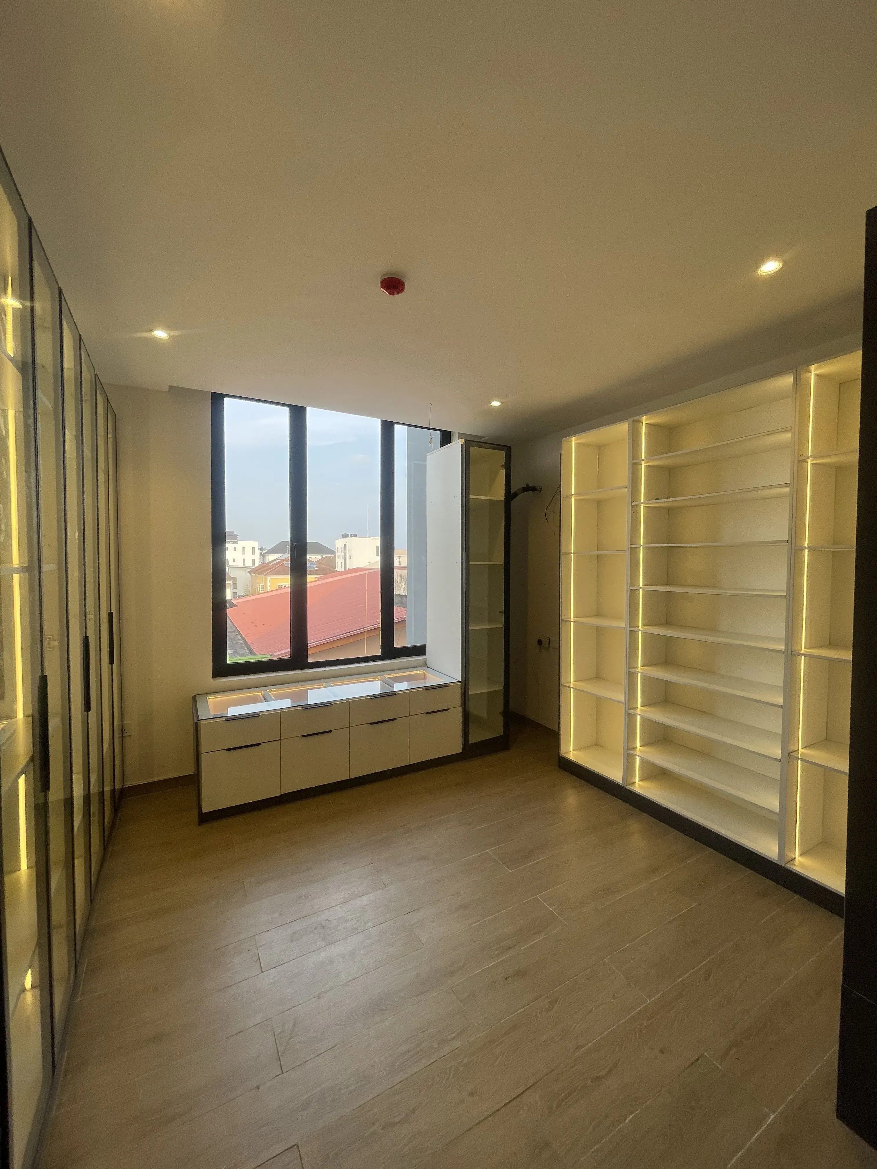 Luxury Walk-in Closet